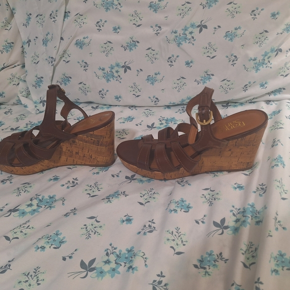 Franco Sarto Women's 8.5 Brown Leather Wedge Sandals |  Ankle Strap Platform - Picture 6 of 7